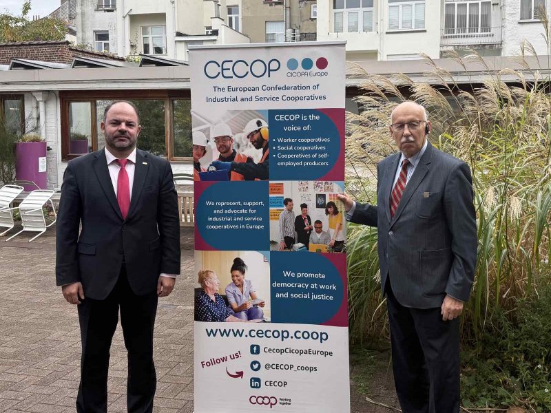 Общо събрание на CECOP в Брюксел 350