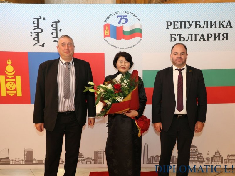 75-години дипломатически отношения между Монголия и Република България 430