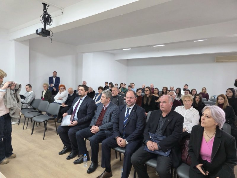 Представяне на филма "Труд и солидарност" в Югозападен университет "Неофит Рилски" - гр. Благоевград 450