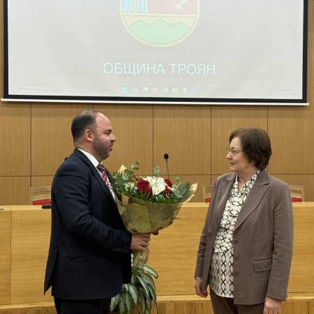 Община Троян, домакин на представянето на филма "Труд и солидарност"