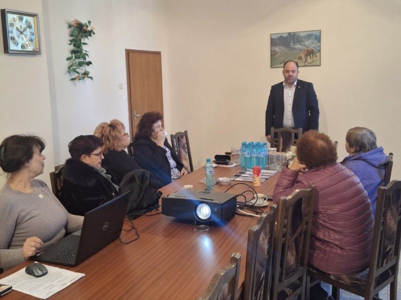 Регионално съвещание с Окръжен съюз - Сливен и Окръжен съюз -Ямбол 490